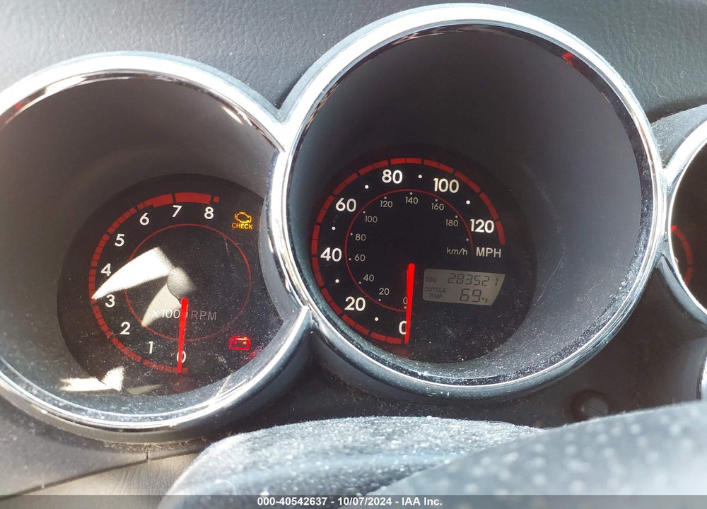 2008 TOYOTA MATRIX/XR VIN: 2T1KR32E38C714442
