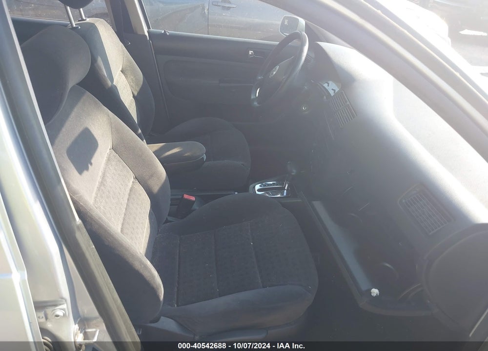 2001 VOLKSWAGEN GOLF GLS VIN: 9BWGT61J014042801