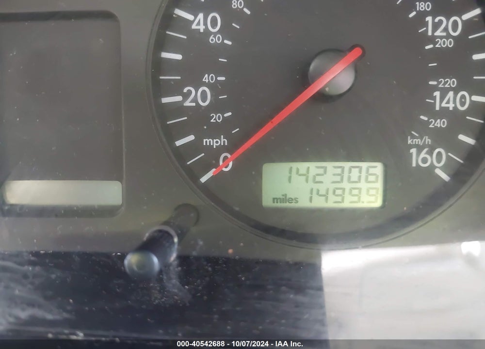 2001 VOLKSWAGEN GOLF GLS VIN: 9BWGT61J014042801