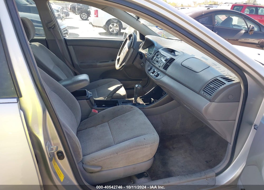 2004 TOYOTA CAMRY LE V6 VIN: 4T1BF30K64U075676