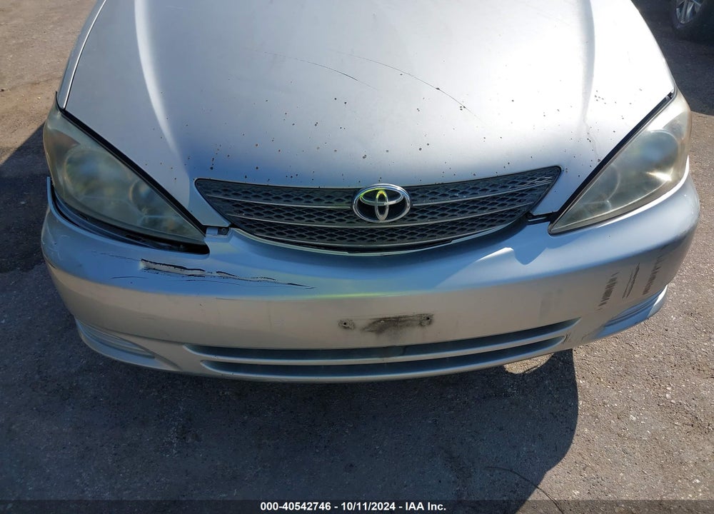 2004 TOYOTA CAMRY LE V6 VIN: 4T1BF30K64U075676