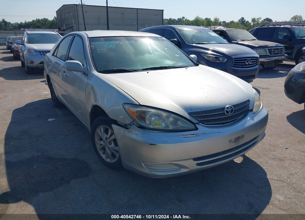 2004 TOYOTA CAMRY LE V6 VIN: 4T1BF30K64U075676