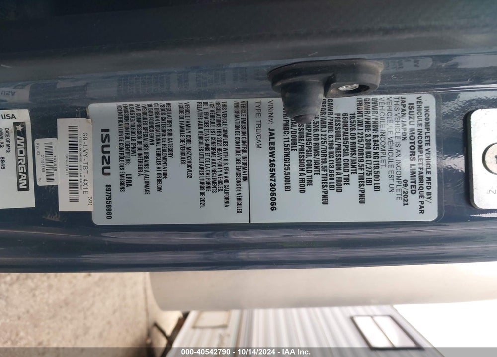 2022 ISUZU NRR VIN: JALE5W165N7305066