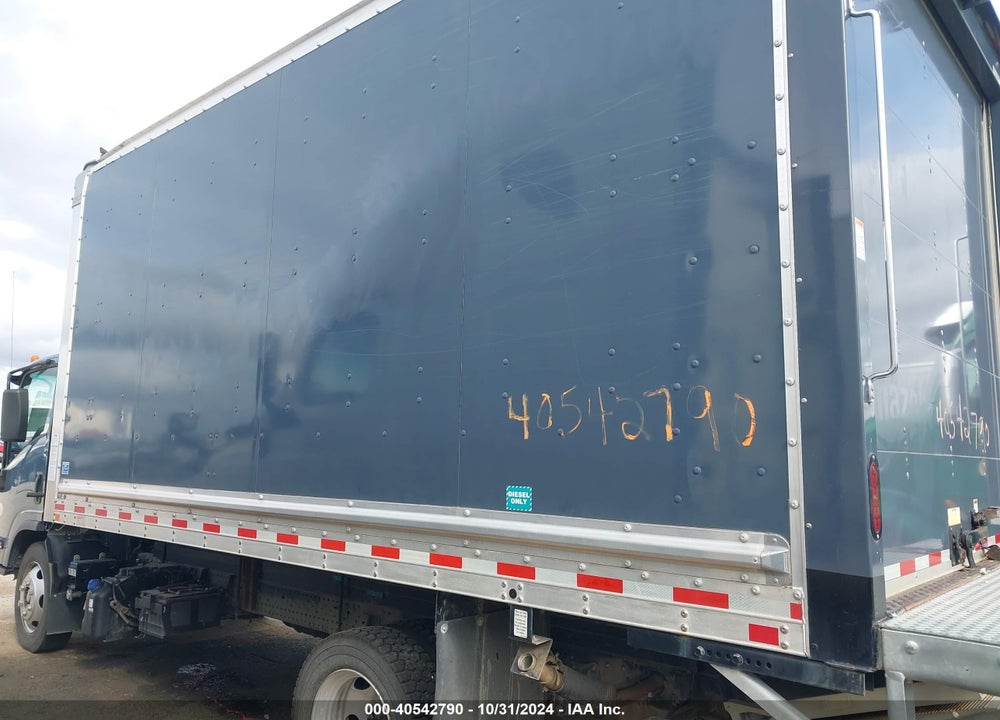 2022 ISUZU NRR VIN: JALE5W165N7305066