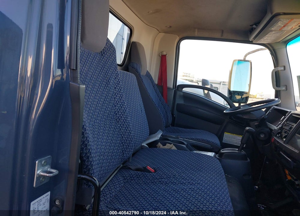 2022 ISUZU NRR VIN: JALE5W165N7305066
