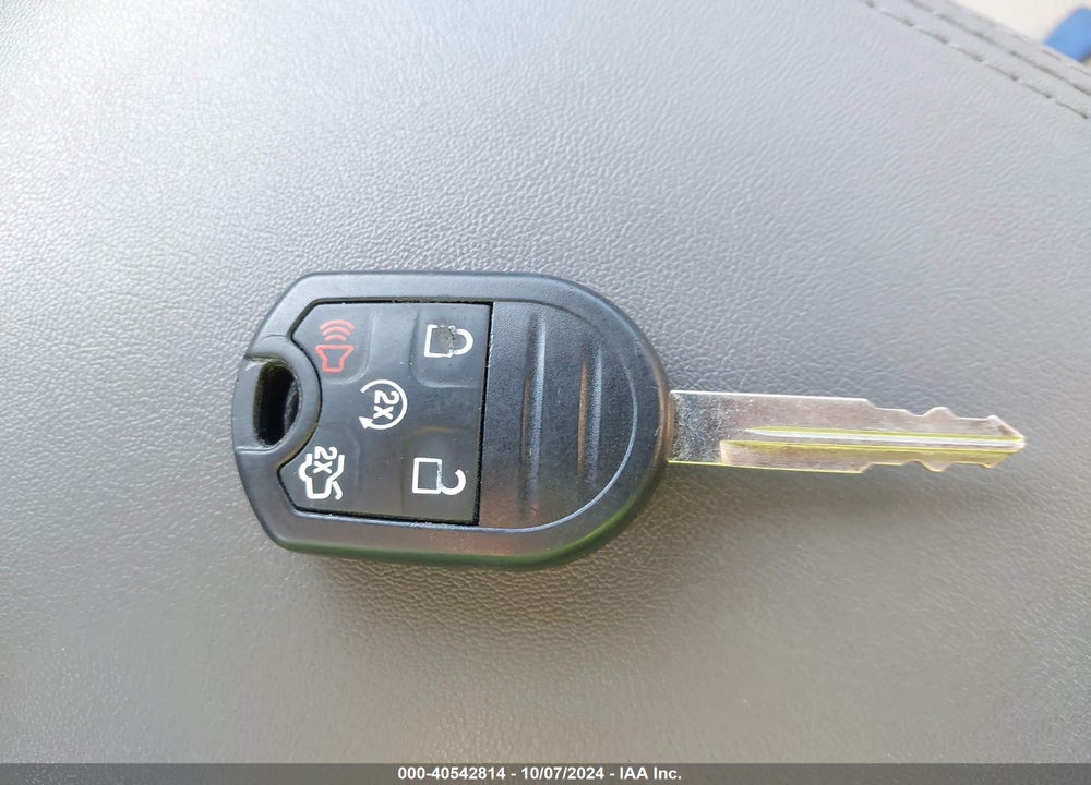 2009 LINCOLN MKX VIN: 2LMDU88C19BJ08626