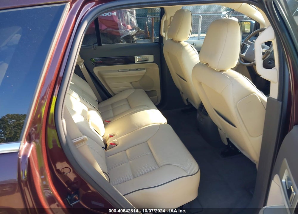 2009 LINCOLN MKX VIN: 2LMDU88C19BJ08626