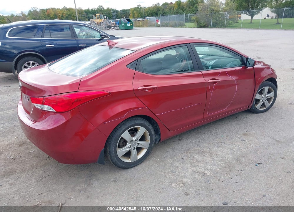 2013 HYUNDAI ELANTRA GLS VIN: 5NPDH4AE9DH391735
