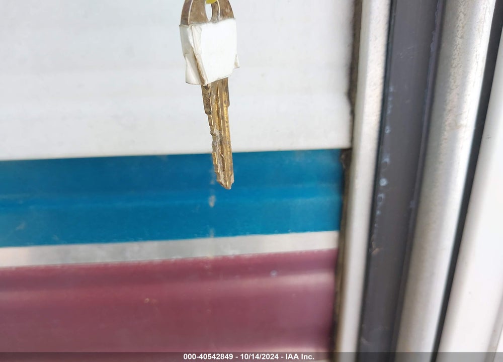1998 MALLARD BUNKHOUSE VIN: 1EF1A2522W1474474