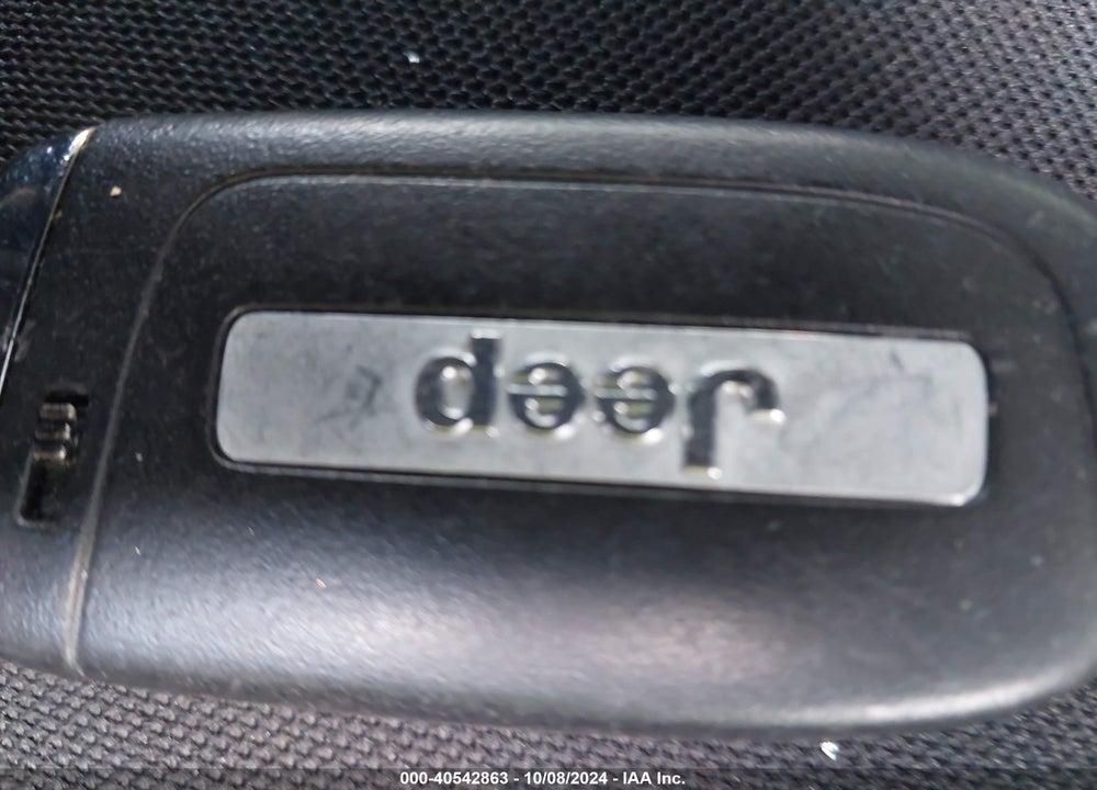 2019 JEEP RENEGADE LATITUDE FWD VIN: ZACNJABBXKPK76364