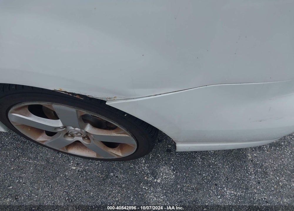 2006 MAZDA 5 TOURING VIN: JM1CR29L060103035