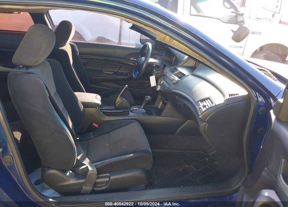 2008 HONDA ACCORD 2.4 LX-S VIN: 1HGCS12318A023010