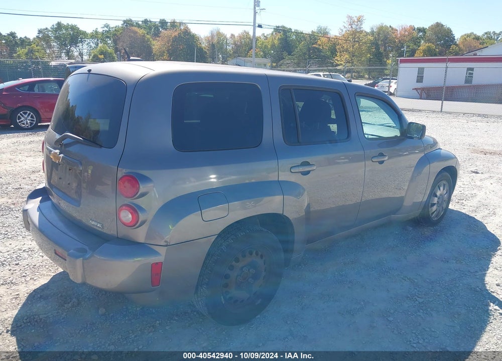 2011 CHEVROLET HHR LS VIN: 3GNBAAFW1BS604683