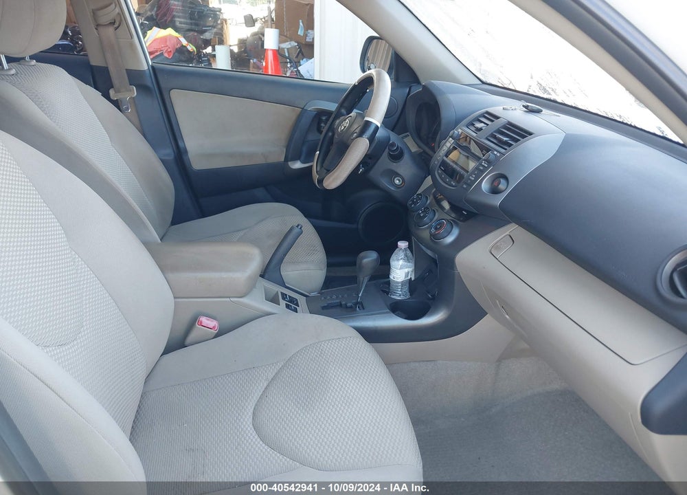 2011 TOYOTA RAV4 VIN: 2T3ZF4DV5BW053021