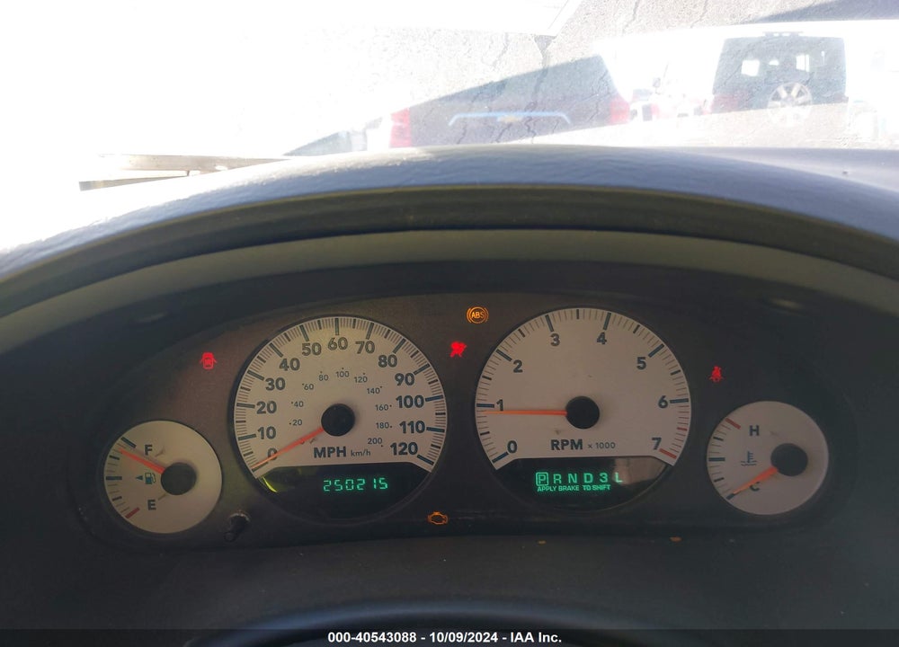 2005 DODGE CARAVAN SXT VIN: 1D4GP45R15B434449
