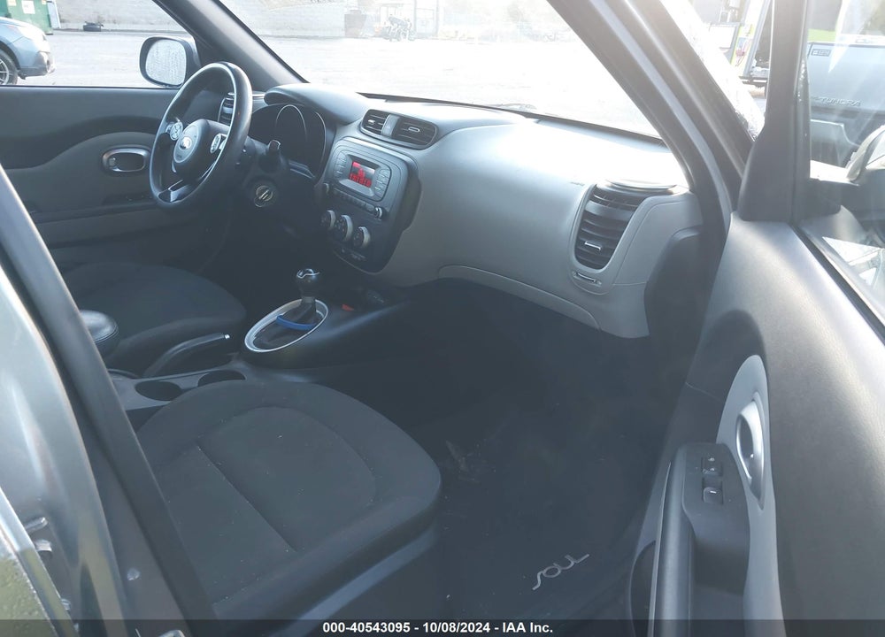 2015 KIA SOUL VIN: KNDJN2A23F7214336