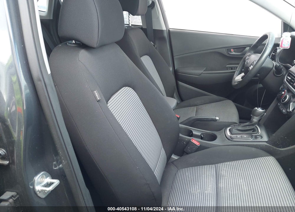 2018 HYUNDAI KONA SEL VIN: KM8K2CAAXJU114749