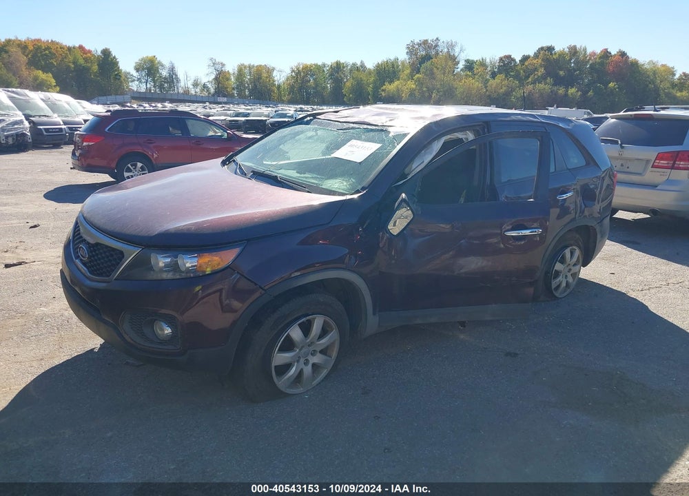 2013 KIA SORENTO LX VIN: 5XYKT3A10DG390462