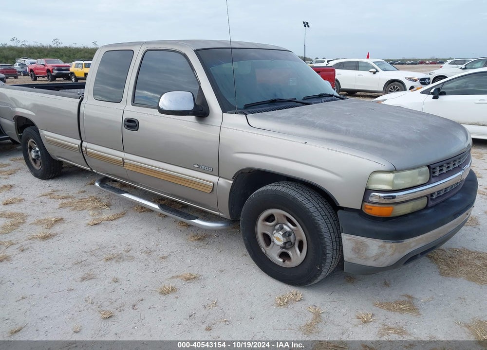 2002 CHEVROLET SILVERADO 1500 LS VIN: 1GCEC19V32E252865