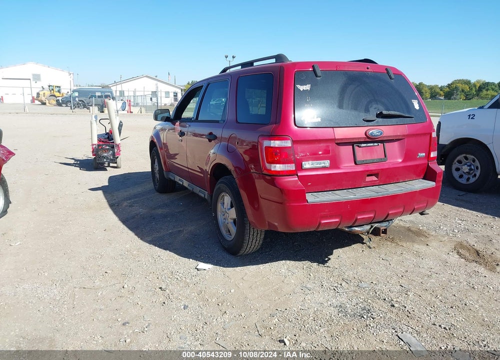 2011 FORD ESCAPE XLT VIN: 1FMCU0DG5BKC02912