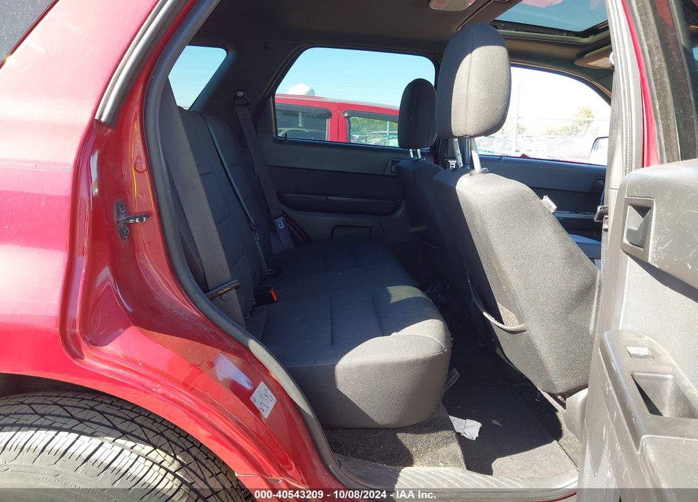 2011 FORD ESCAPE XLT VIN: 1FMCU0DG5BKC02912