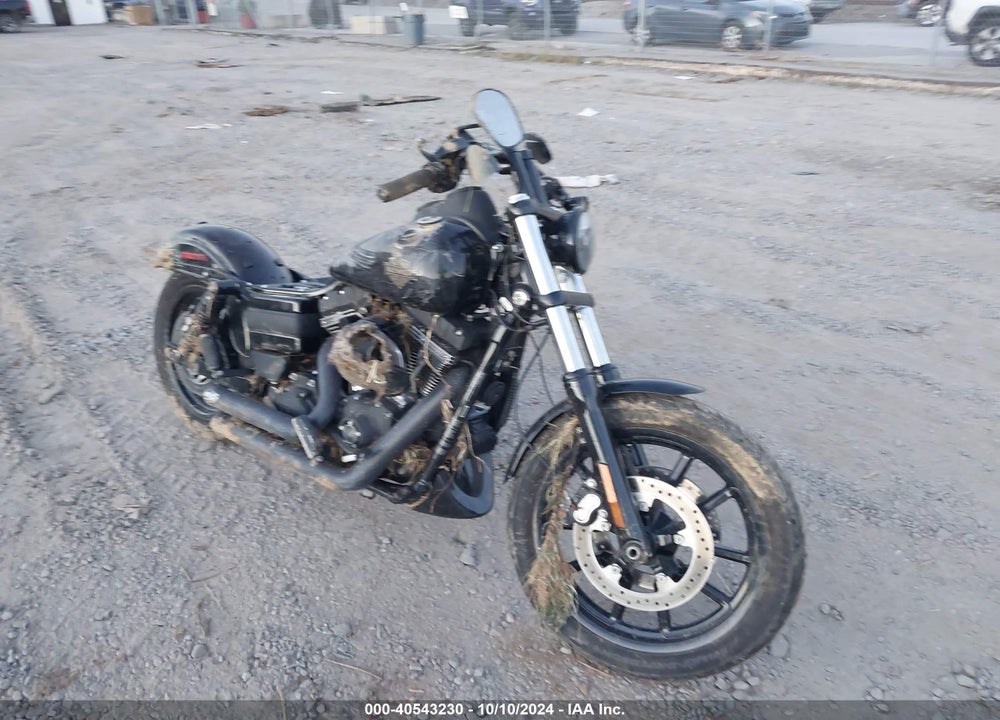2016 HARLEY-DAVIDSON FXDLS VIN: 1HD1GS824GC327431