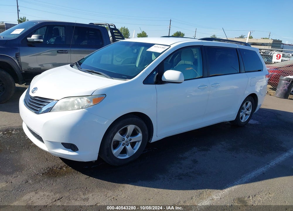 2011 TOYOTA SIENNA LE V6 VIN: 5TDKK3DC7BS015345