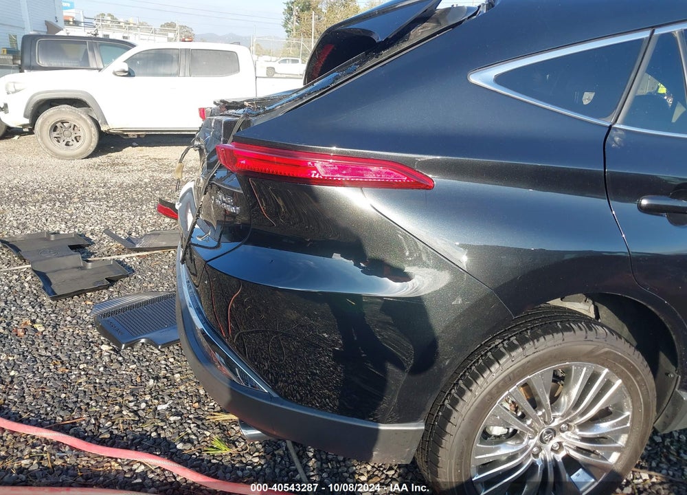 2021 TOYOTA VENZA XLE VIN: JTEAAAAH2MJ009323