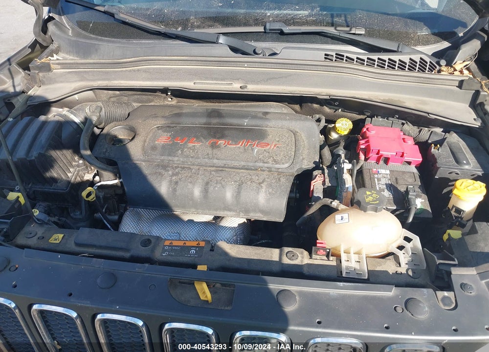 2018 JEEP RENEGADE LATITUDE FWD VIN: ZACCJABB6JPH55261