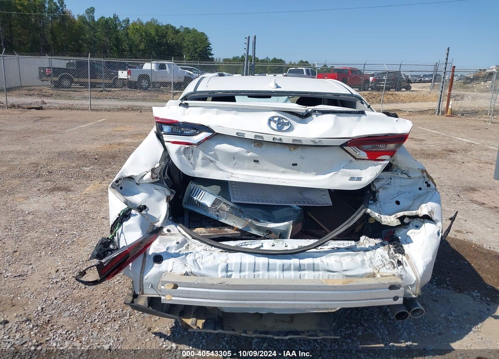 2021 TOYOTA CAMRY SE VIN: 4T1G11AK2MU444928