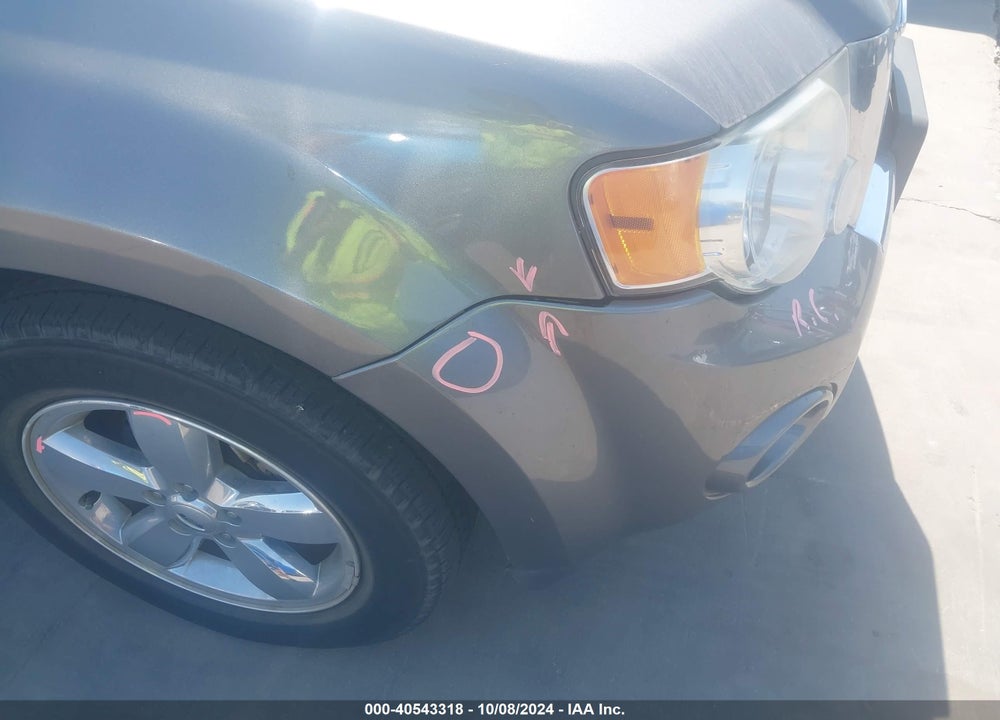 2011 FORD ESCAPE LIMITED VIN: 1FMCU0EG5BKB78416