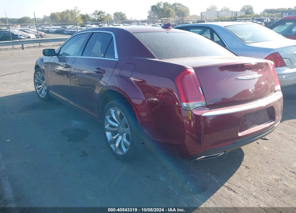 2018 CHRYSLER 300 TOURING VIN: 2C3CCAAG1JH338241