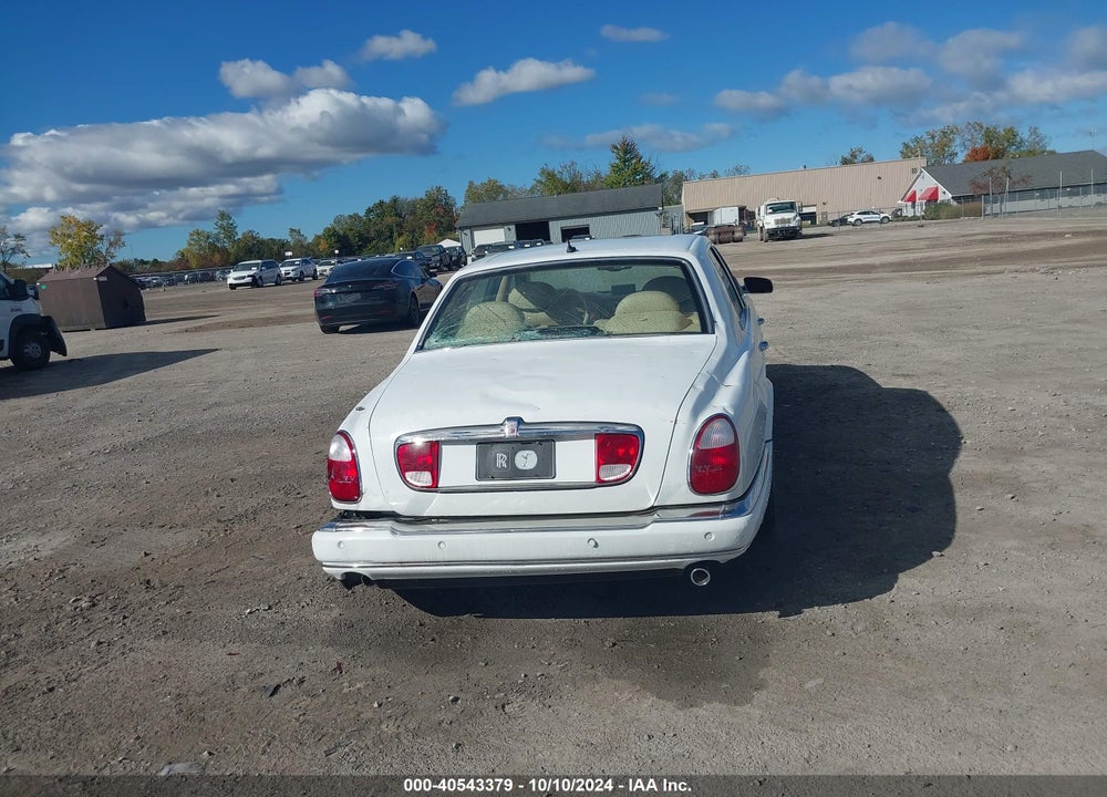 2002 ROLLS-ROYCE SILVER SERAPH VIN: SCALA61E02CX08085