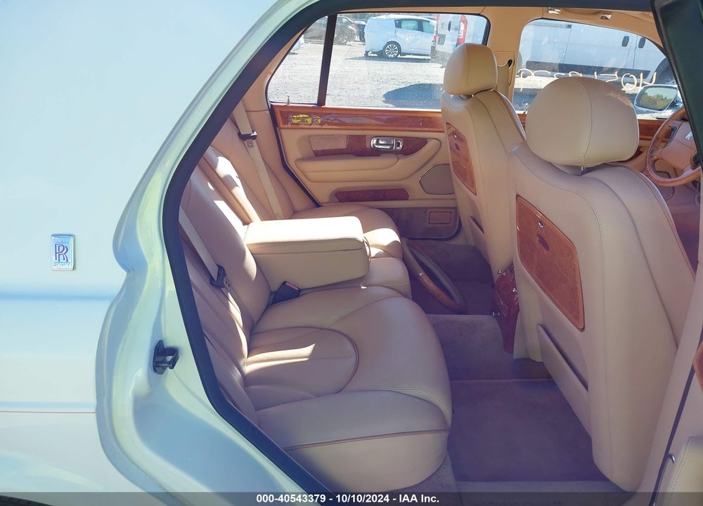 2002 ROLLS-ROYCE SILVER SERAPH VIN: SCALA61E02CX08085