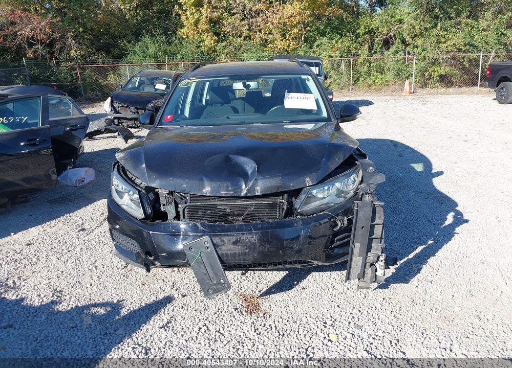 2015 VOLKSWAGEN TIGUAN S VIN: WVGBV7AX3FW523108