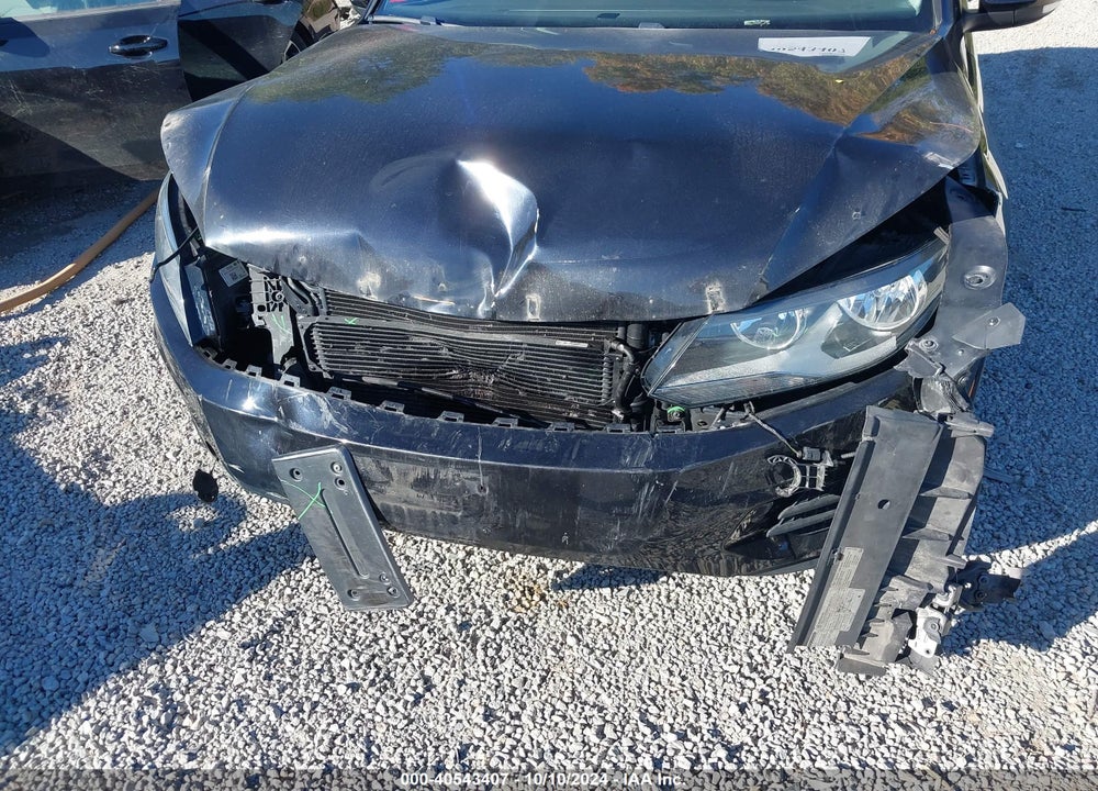 2015 VOLKSWAGEN TIGUAN S VIN: WVGBV7AX3FW523108