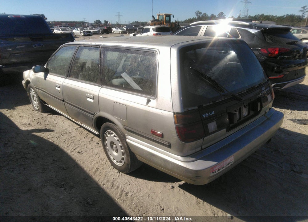 1990 TOYOTA CAMRY LE VIN: JT2VV22W4L0124497