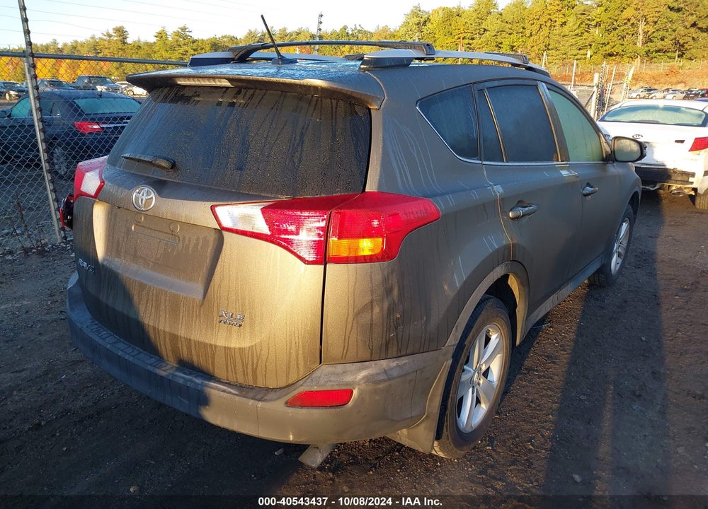 2014 TOYOTA RAV4 XLE VIN: JTMRFREV4ED068719
