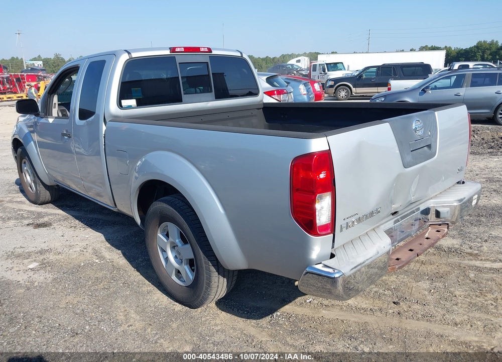 2005 NISSAN FRONTIER SE VIN: 1N6AD06U65C409741