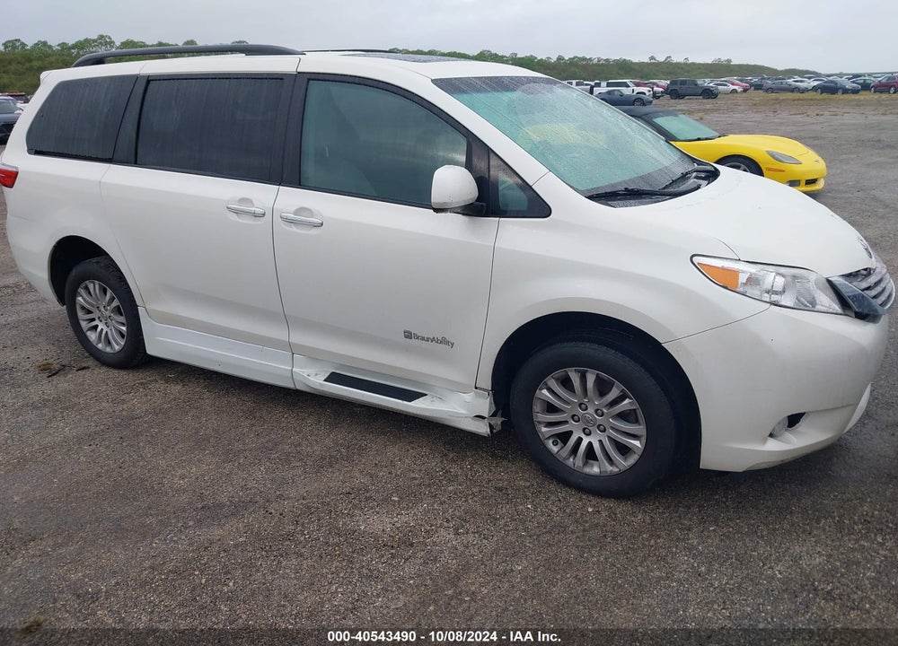 2016 TOYOTA SIENNA XLE 8 PASSENGER VIN: 5TDYK3DC0GS760469