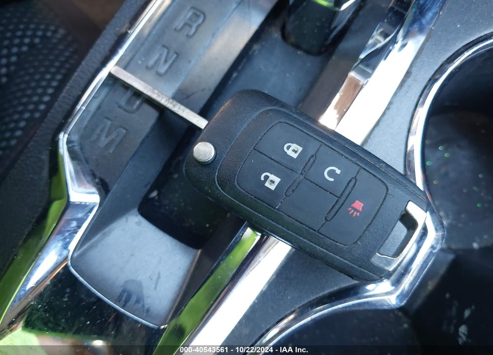 2015 CHEVROLET EQUINOX 1LT VIN: 2GNALBEKXF6110403
