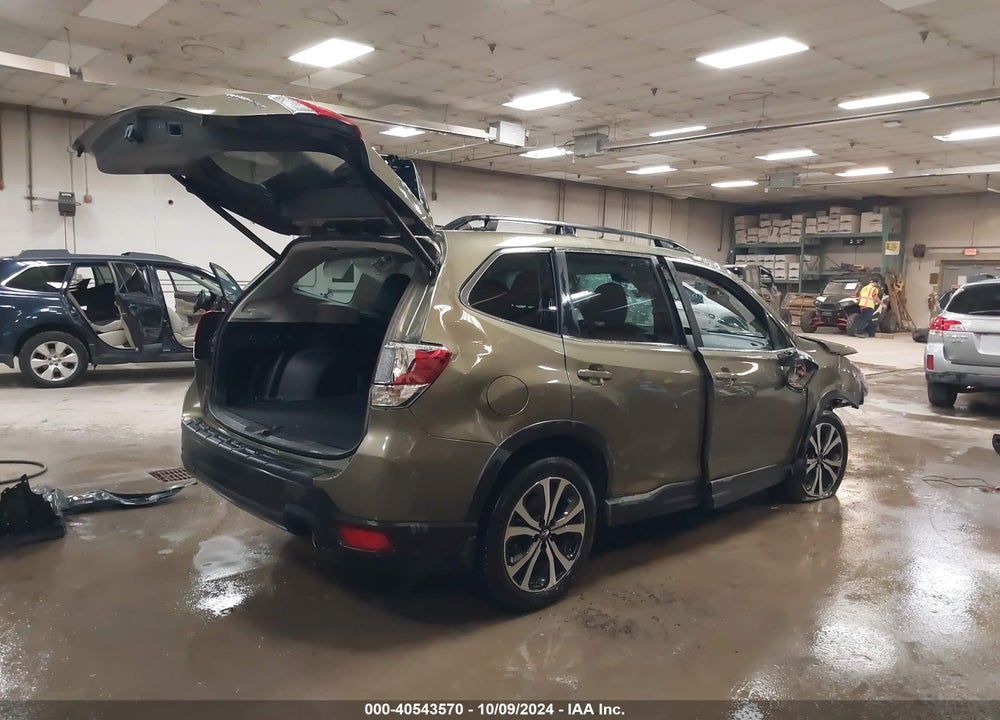 2024 SUBARU FORESTER LIMITED VIN: JF2SKAKC1RH426442