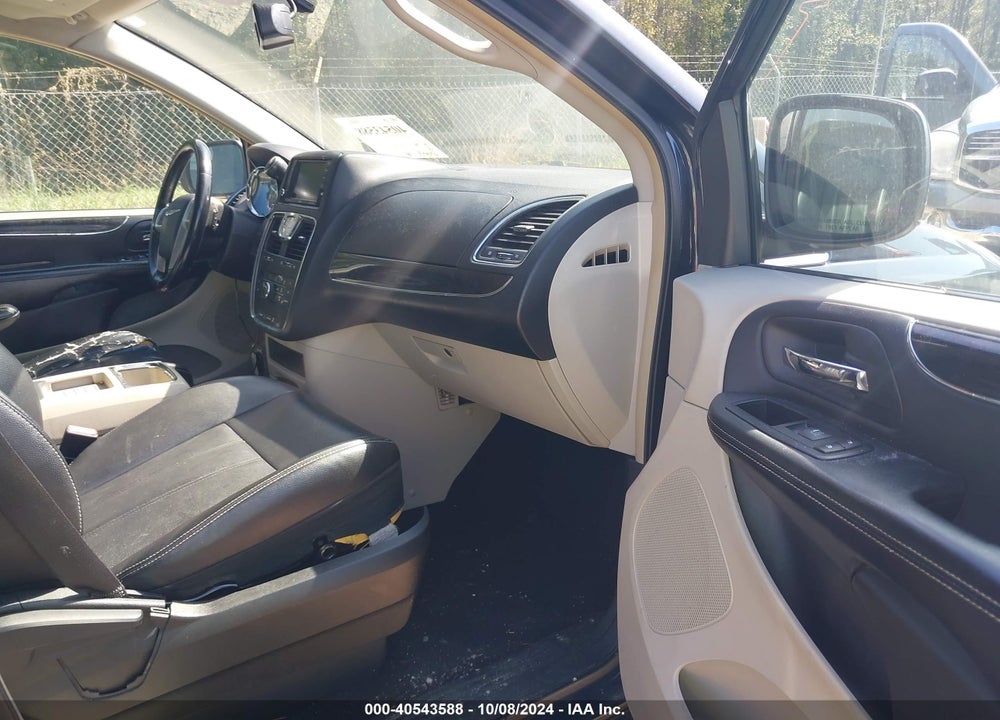 2013 CHRYSLER TOWN & COUNTRY TOURING VIN: 2C4RC1BG5DR661033