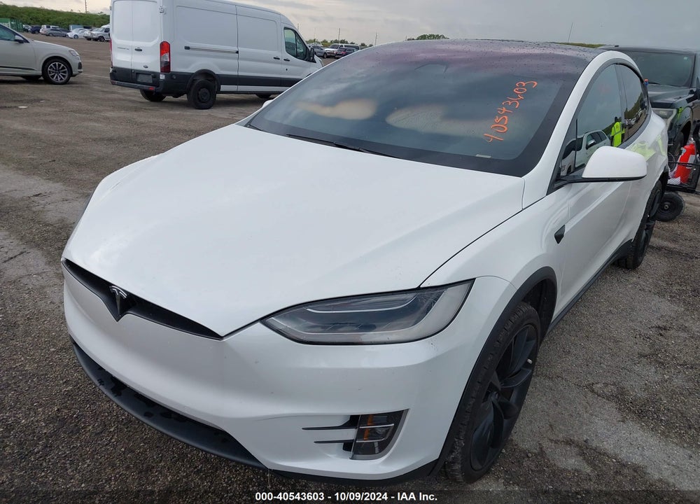 2018 TESLA MODEL X 100D/75D/P100D VIN: 5YJXCBE42JF081230