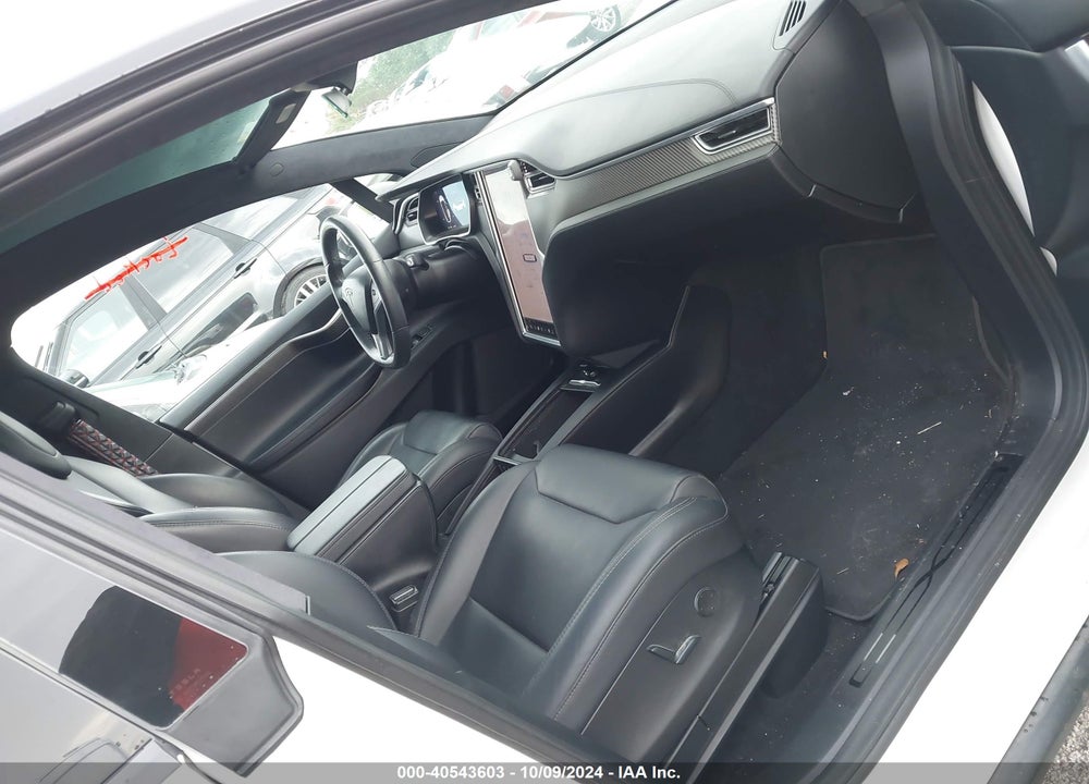 2018 TESLA MODEL X 100D/75D/P100D VIN: 5YJXCBE42JF081230