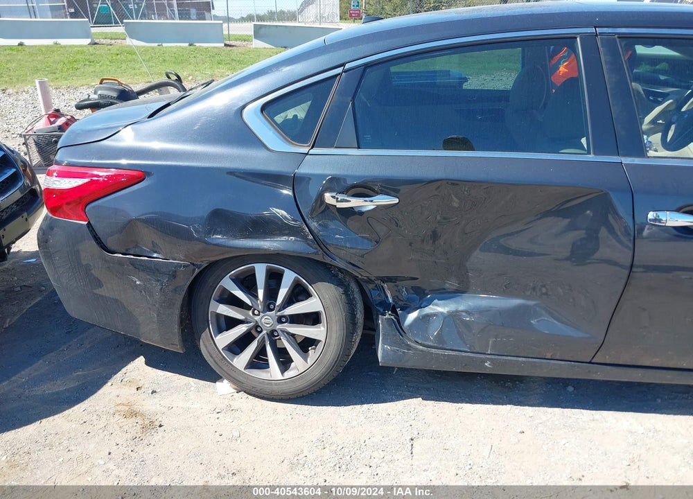 2017 NISSAN ALTIMA 2.5 SL VIN: 1N4AL3APXHC292670