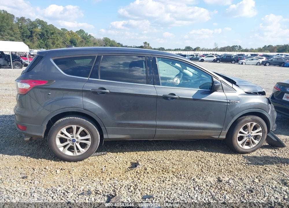 2017 FORD ESCAPE SE VIN: 1FMCU0GD9HUB08840