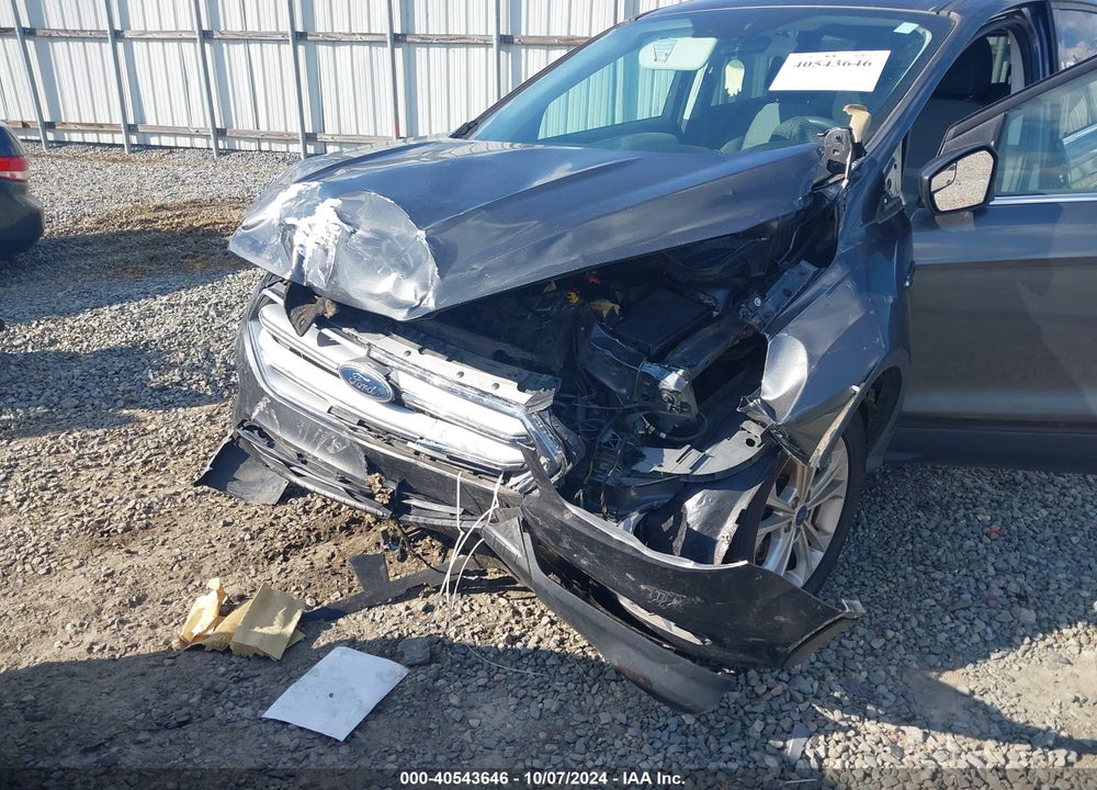 2017 FORD ESCAPE SE VIN: 1FMCU0GD9HUB08840