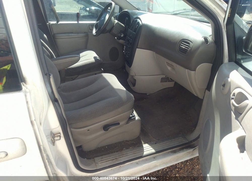 2005 DODGE GRAND CARAVAN SE VIN: 1D4GP24R15B114232