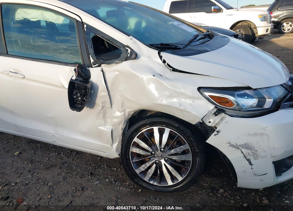 2015 HONDA FIT EX/EX-L VIN: 3HGGK5H86FM776169